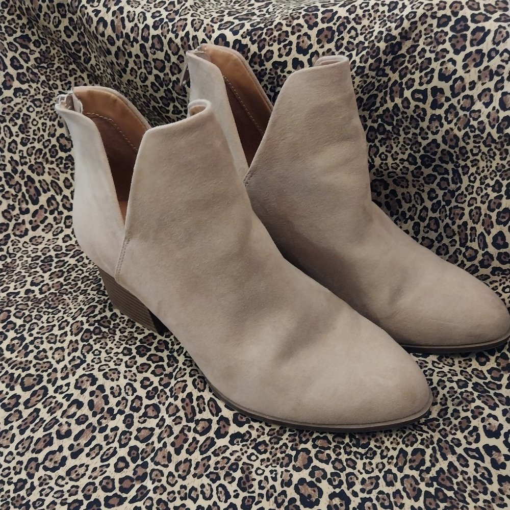 2558 Size 8.5 Wide So Tan Booties - Picture 1 of 6